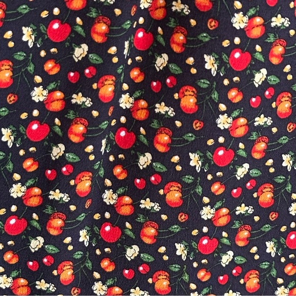 A.P.C. Lillian Ruffle Silk Cherry Print Blouse Cottagecore Vintage Inspired 8 - Picture 4 of 16